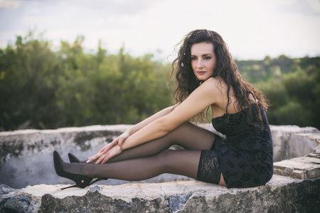 西西美女污污电影院